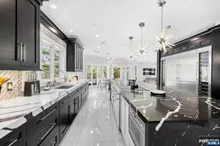 817 W Shore Dr, Kinnelon, NJ 07405 - Photo 11