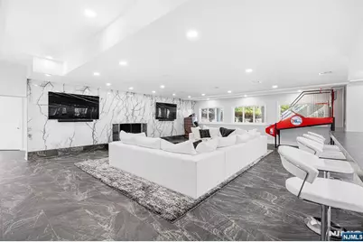 817 W Shore Drive, Kinnelon, NJ 07405 - Photo 35