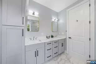 34 Du Bois Ave, Alpine, NJ 07620 - Photo 19