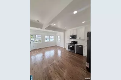 152 Washington Street, Lodi, NJ 07644 - Photo 3