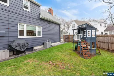 314 Carteret Terrace, Orange, NJ 07050 - Photo 27