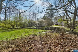 81 Park Ave, Allendale, NJ 07401 - Photo 29