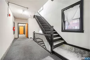 2 Washburn Pl 304, Caldwell, NJ 07006 - Photo 3