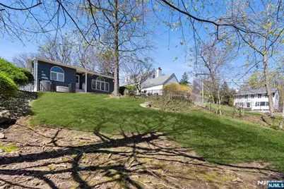 519 Summit Street, Ridgewood, NJ 07450 - Photo 39