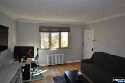 135 E Clinton 4A #4A, Bergenfield, NJ 07621 - Photo 7