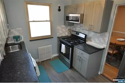 135 E Clinton 4A #4A, Bergenfield, NJ 07621 - Photo 5