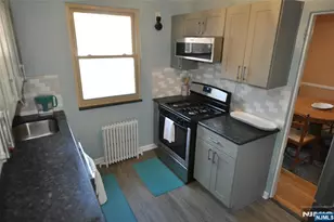 135 E Clinton 4A, Bergenfield, NJ 07621 - Photo 5