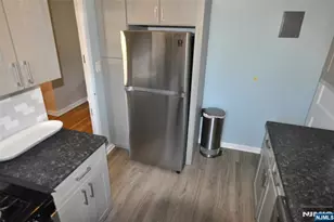 135 E Clinton 4A, Bergenfield, NJ 07621 - Photo 9