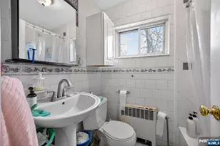 243 Johnson Ave L4, Hackensack, NJ 07601 - Photo 17