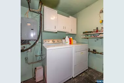 71 Hobart Avenue, Rutherford, NJ 07070 - Photo 19