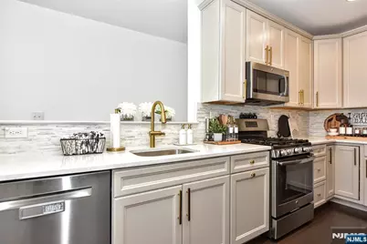 28 Autumn Way 72 #72, Montvale, NJ 07645 - Photo 15