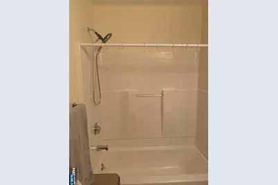 25 Holland Street, Newark, NJ 07103 - Photo 9