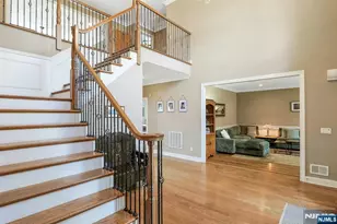 103 Ivy Ln, River Vale Township, NJ 07675 - Photo 7