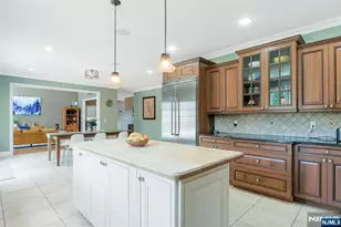 103 Ivy Ln, River Vale Township, NJ 07675 - Photo 17