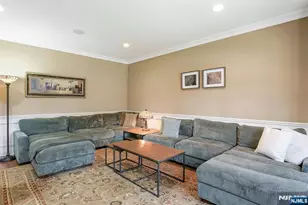 103 Ivy Ln, River Vale Township, NJ 07675 - Photo 9