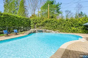 103 Ivy Ln, River Vale Township, NJ 07675 - Photo 47