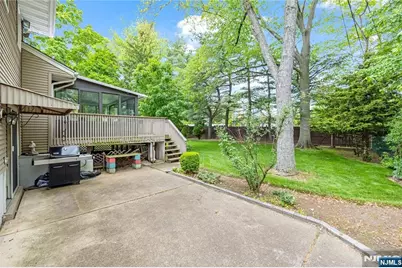 18 Dogwood Court, Westwood, NJ 07675 - Photo 37