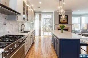 34 Candlewood Dr, Old Tappan, NJ 07675 - Photo 3