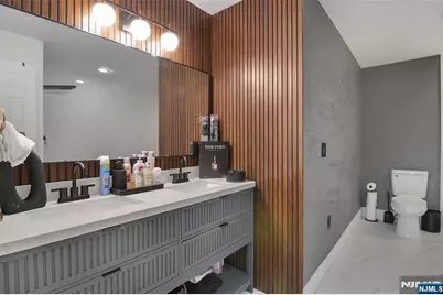 300 Gorge Road 36 #36, Cliffside Park, NJ 07010 - Photo 11