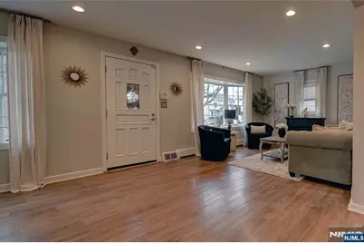 347 Passaic Avenue, Rutherford, NJ 07070 - Photo 11