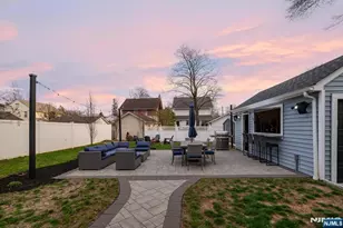 95 McKinley Ave, Hawthorne, NJ 07506 - Photo 33