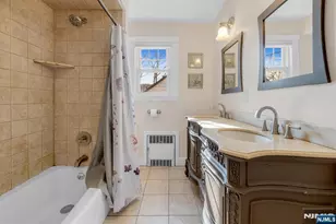 95 McKinley Ave, Hawthorne, NJ 07506 - Photo 15