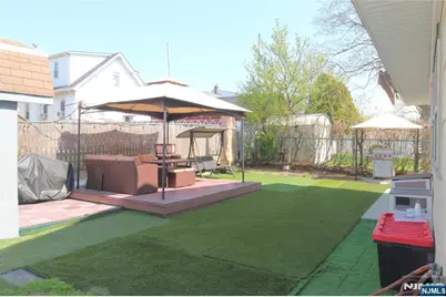 389 Madeline Avenue, Garfield, NJ 07026 - Photo 23