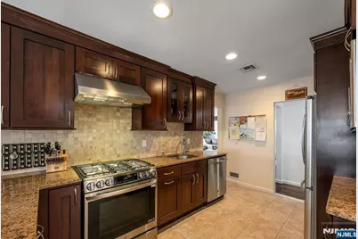 8 Prescott Road, Ho Ho Kus, NJ 07423 - Photo 11