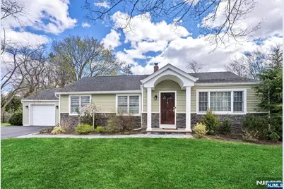 8 Prescott Road, Ho Ho Kus, NJ 07423 - Photo 1