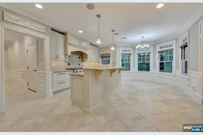 180 Chestnut Street, Demarest, NJ 07627 - Photo 19