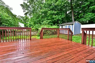 8 Royal Ave, Hawthorne, NJ 07506 - Photo 31