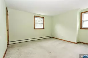 8 Royal Ave, Hawthorne, NJ 07506 - Photo 25