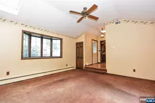 8 Royal Ave, Hawthorne, NJ 07506 - Photo 13
