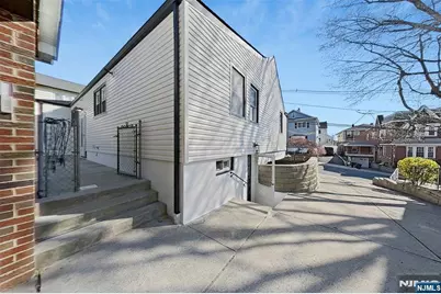 236-238 Crystal Street, North Arlington, NJ 07031 - Photo 9