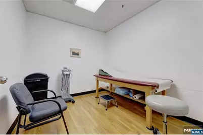 342 Hamburg Turnpike 108 #108, Wayne, NJ 07470 - Photo 13