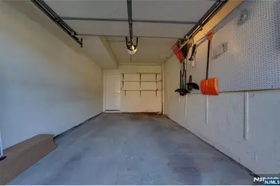 90 Dewey, Bloomfield, NJ 07003 - Photo 27