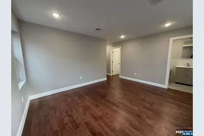 225 9th Street, Newark, NJ 07103 - Photo 21