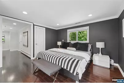 169 Clinton Avenue, Tenafly, NJ 07670 - Photo 27