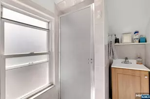 97 Houston St, Newark, NJ 07105 - Photo 31