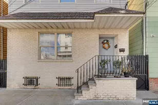 97 Houston St, Newark, NJ 07105 - Photo 3