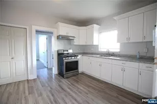 210 Day Ave, Cliffside Park, NJ 07010 - Photo 13