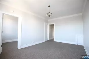 210 Day Ave, Cliffside Park, NJ 07010 - Photo 15