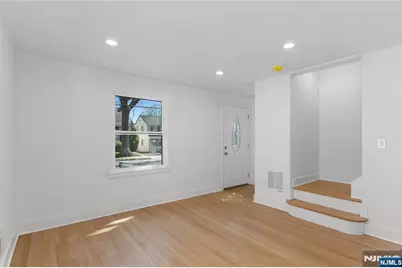 325 Hollywood Avenue, Hillside, NJ 07205 - Photo 5