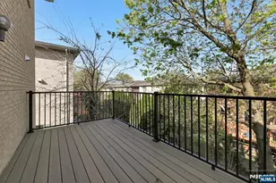 535 Orchard Ave, Palisades Park, NJ 07650 - Photo 15