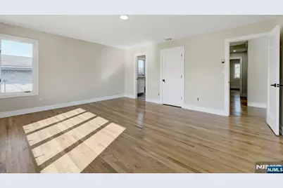 535 Orchard Avenue, Palisades Park, NJ 07650 - Photo 19
