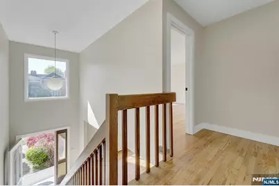 535 Orchard Avenue, Palisades Park, NJ 07650 - Photo 17