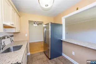 25 Hinchman Ave 1A, Wayne, NJ 07470 - Photo 13