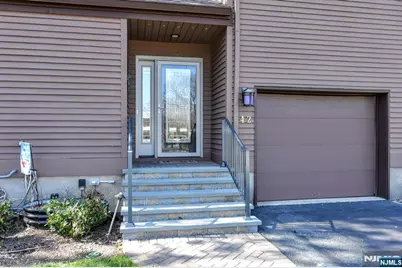 42 Bellgrove Drive, Mahwah, NJ 07430 - Photo 3