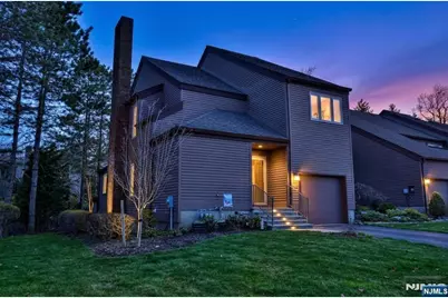 42 Bellgrove Drive, Mahwah, NJ 07430 - Photo 1