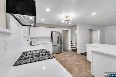 1011 Washington Avenue, Old Tappan, NJ 07675 - Photo 9